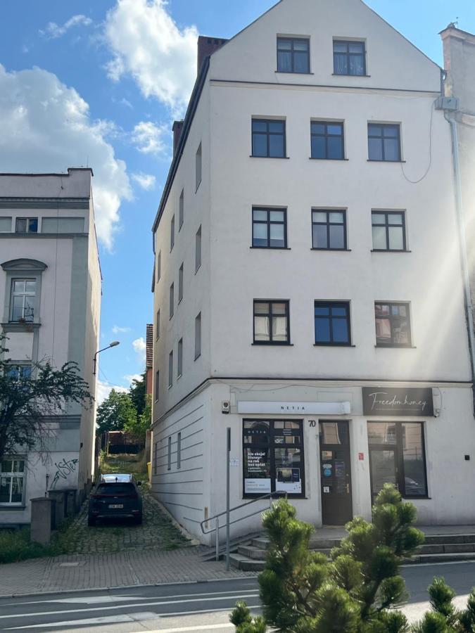 Apartament Centrum Swidnica  Bagian luar foto